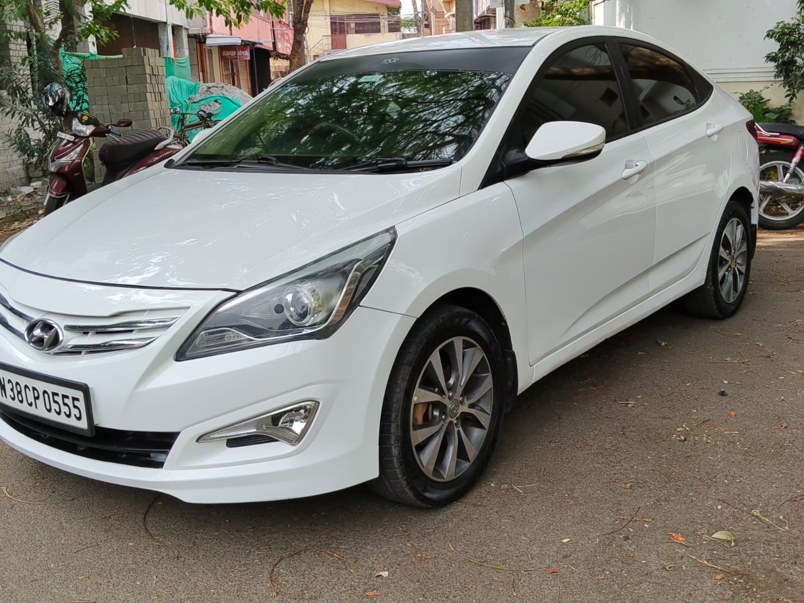 Hyundai Verna - Image 5